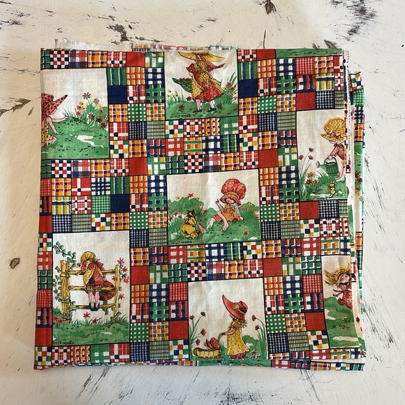 Vintage Holly Hobbie Cotton Fabric - Picture 1 of 9